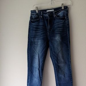 KanCan slightly distressed jeans